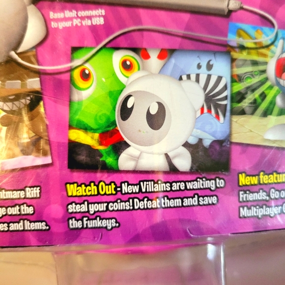 Funkeys - Picture 6 of 7